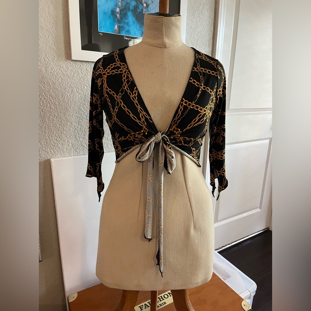 Black and Gold Chain Print Crop Top